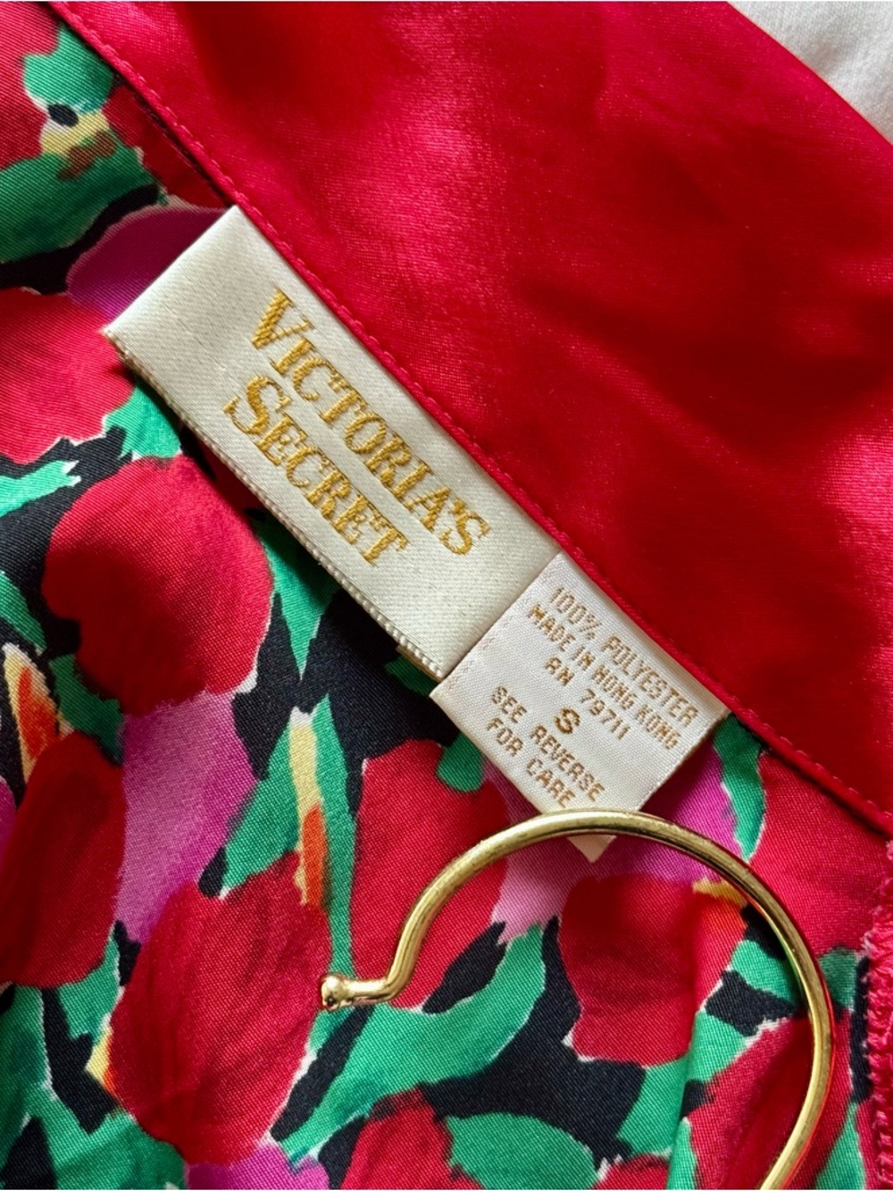 Vintage Victoria’s Secret Gold Label Double Breasted Nightgown, Red Floral – S - Picture 7 of 7